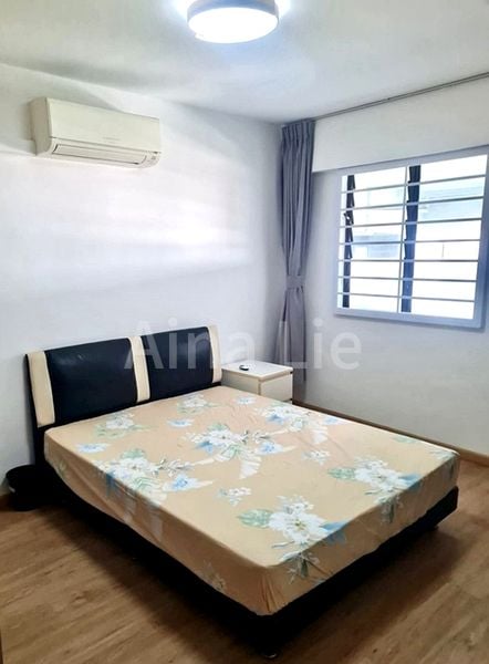 Common Room (HDB) for Rent in 247 Jurong East Street 24 - Image 1