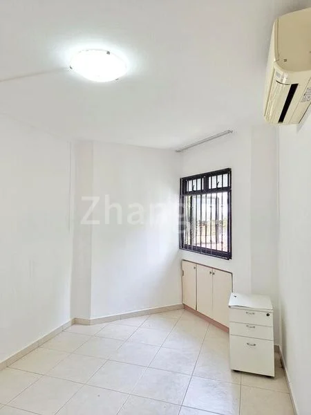 5 Room (5I) HDB for Rent in  259C Compassvale Road - Image 2