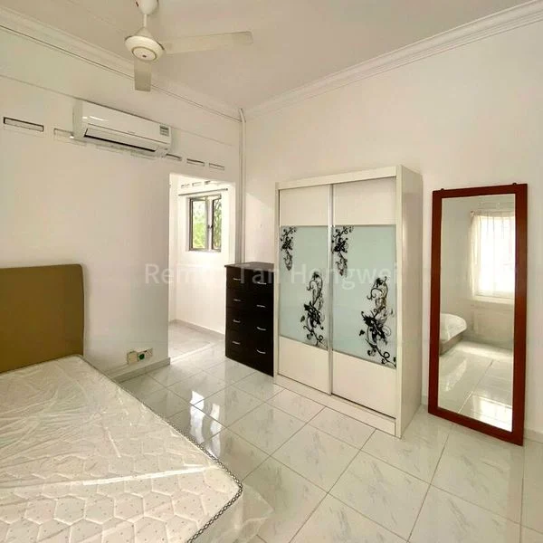 Master Room (Landed) for Rent in  Sennett Road - Image 3