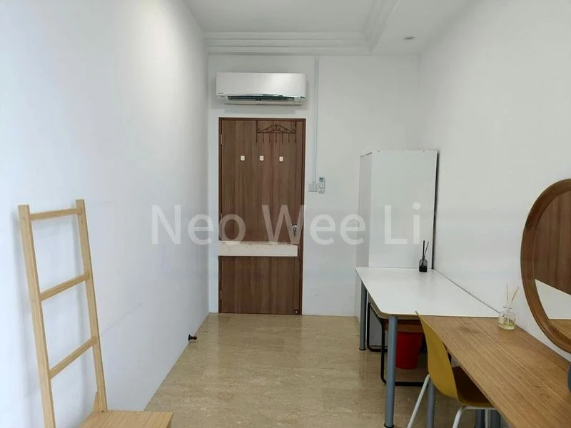 Master Room (Condo) for Rent in  Parc Oasis - Image 8