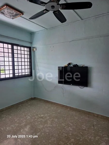 Common Room (HDB) for Rent in  160 Bukit Batok Street 11 - Image 1