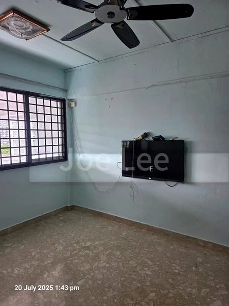 Common Room (HDB) for Rent in  160 Bukit Batok Street 11 - Image 4
