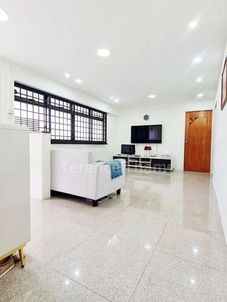 4 Room (4A) HDB for Sale in  290B Compassvale Crescent - Image 7