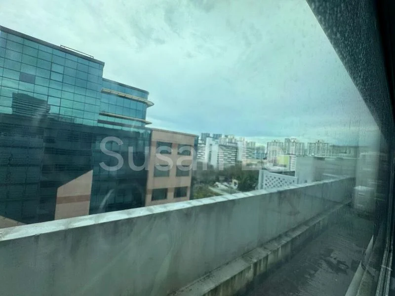 Light Industrial (B1) for Rent: E-Centre @ Redhill - Image 2