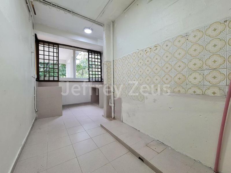 Shop / Shophouse for Sale: 107, Jalan Bukit Merah - Image 7