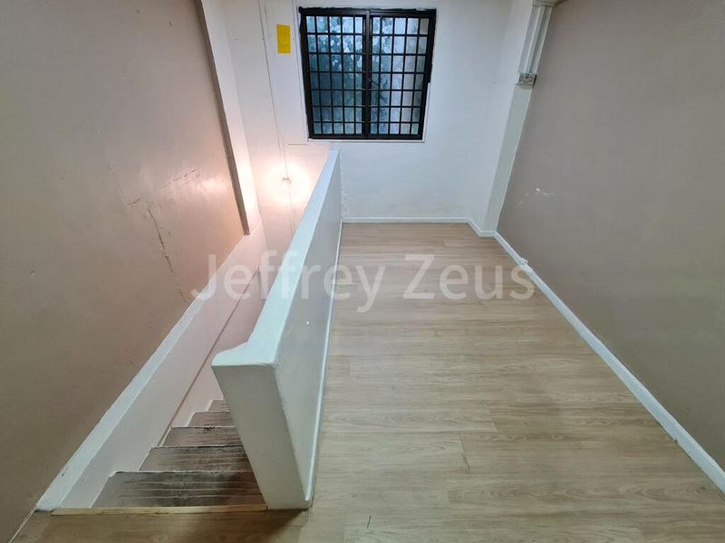 Shop / Shophouse for Sale: 107, Jalan Bukit Merah - Image 5