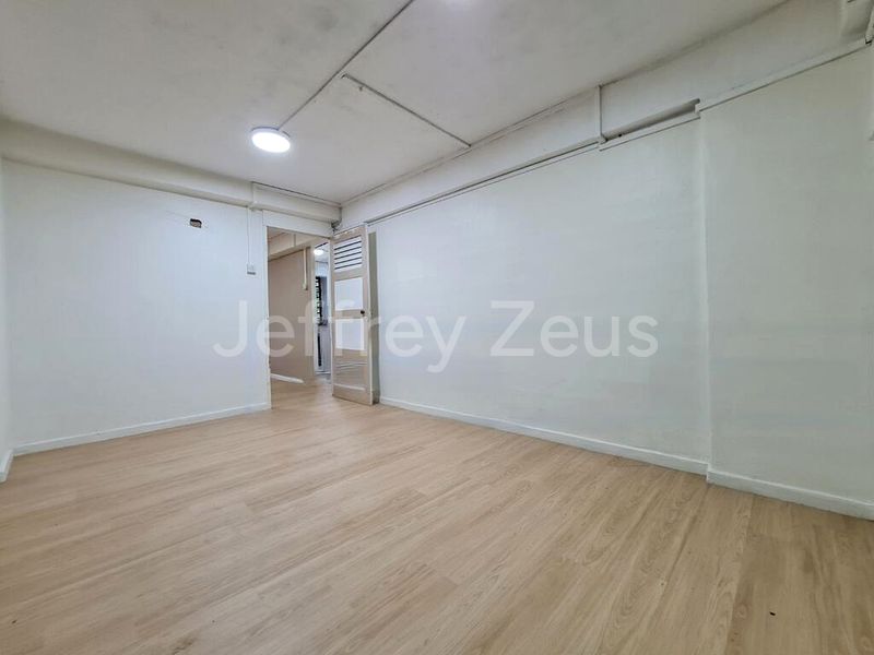 Shop / Shophouse for Sale: 107, Jalan Bukit Merah - Image 3