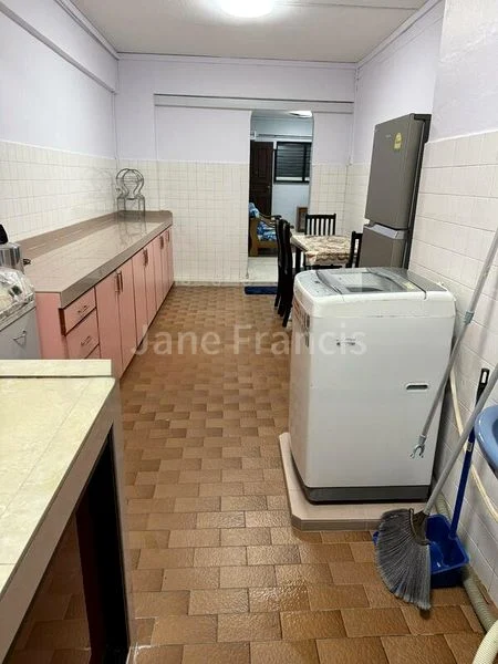 3 Room (3A) HDB for Rent in  102 Tampines Street 11 - Image 8