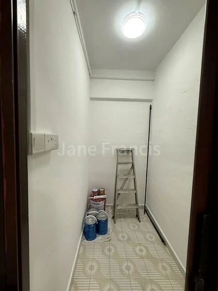 3 Room (3A) HDB for Rent in  102 Tampines Street 11 - Image 5