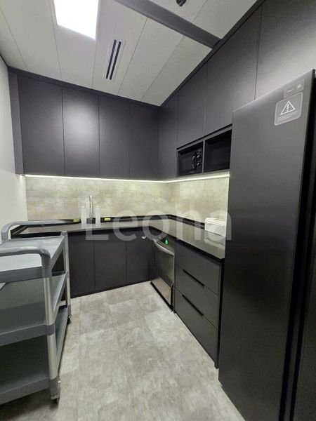 Office for Rent: Gateway East - Image 6
