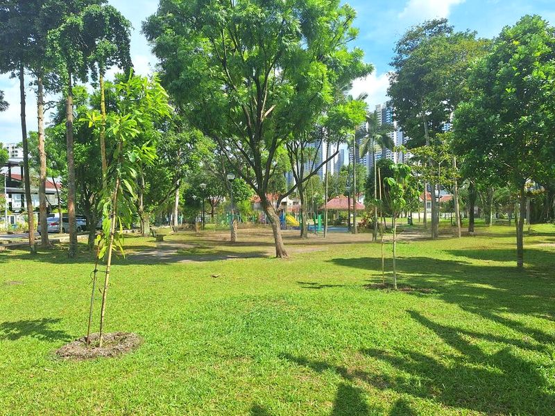 5 Bed Terraced House (Landed) for Sale in  McMahon Park - Image 7