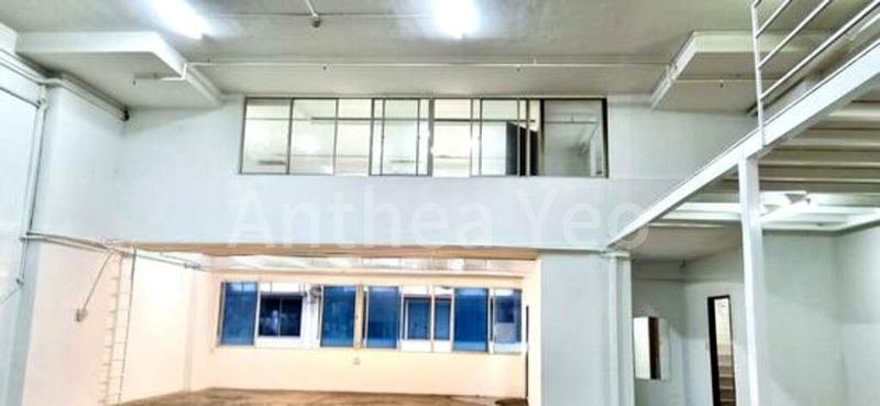 Light Industrial (B1) for Sale: North Link Building - Image 1