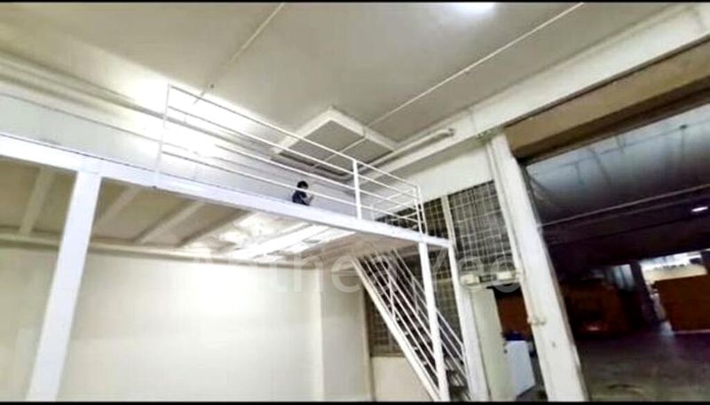 Light Industrial (B1) for Sale: North Link Building - Image 4