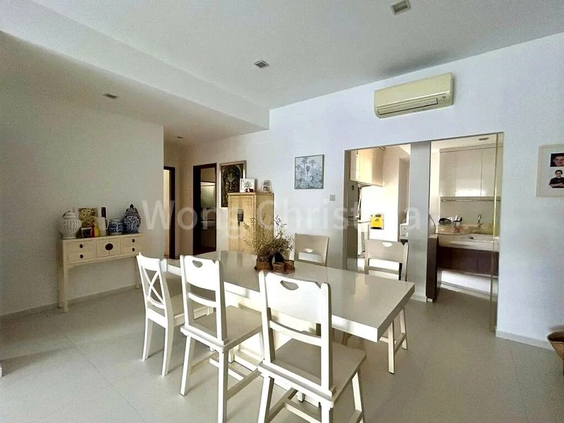 3 Bed Condo for Sale in  Cashew Heights Condominium - Image 4