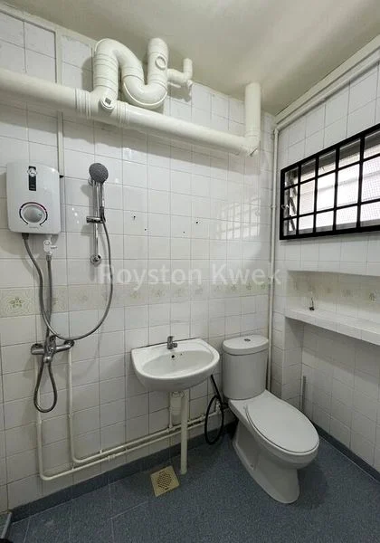 5 Room (5I) HDB for Rent in  316 Tampines Street 33 - Image 14