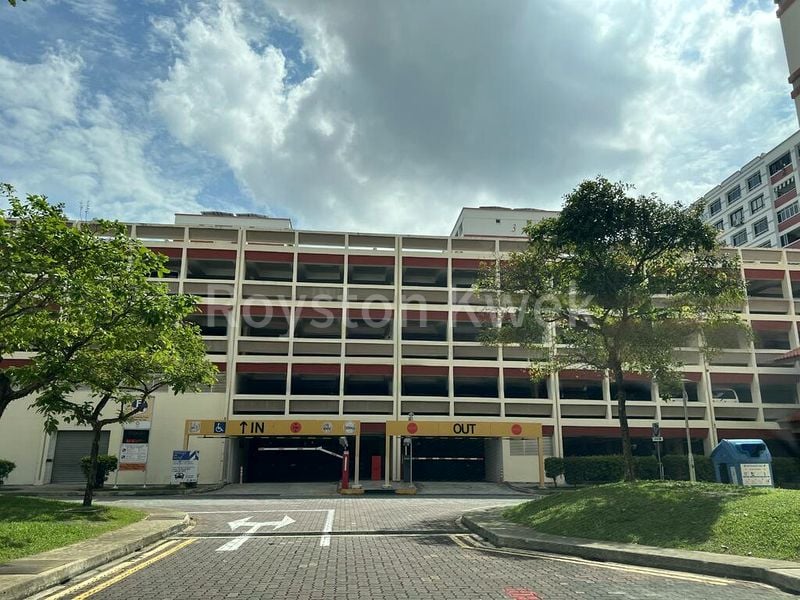 5 Room (5I) HDB for Rent in  316 Tampines Street 33 - Image 7