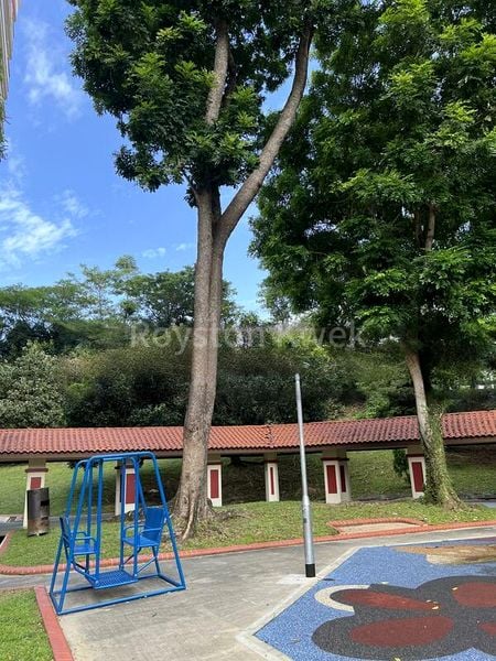 5 Room (5I) HDB for Rent in  316 Tampines Street 33 - Image 10