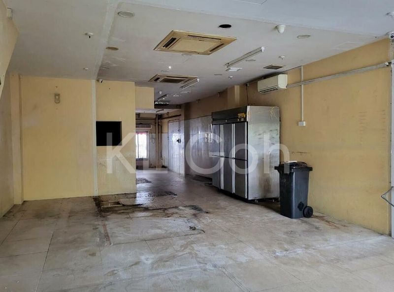 ️️ Freehold Shop House for Sale at Geylang - Image 4