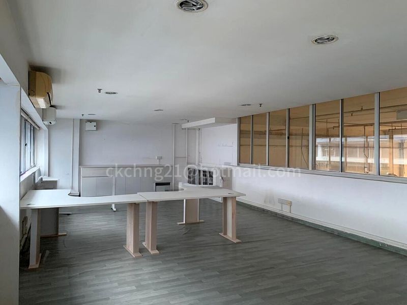 Light Industrial (B1) for Rent: North Link Building - Image 1