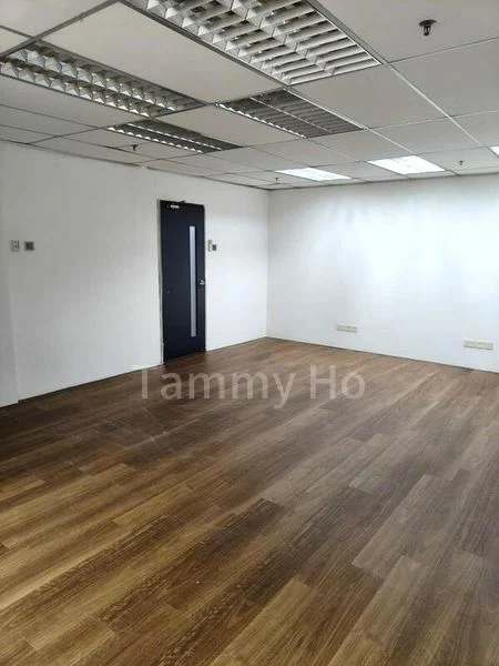 Light Industrial (B1) for Rent: 211 Henderson - Image 1