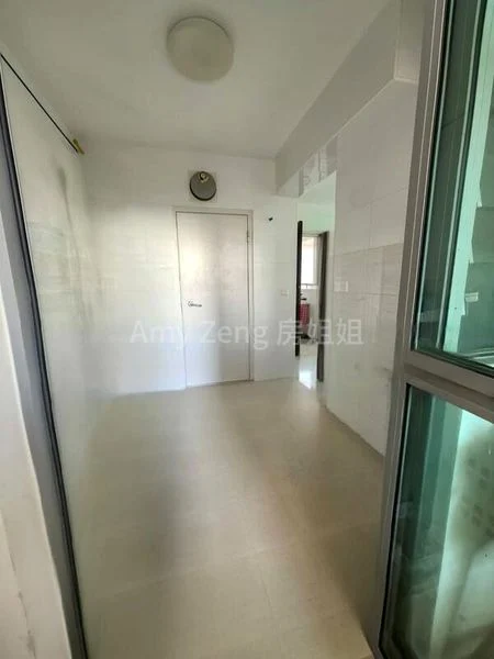 Premium HDB for Sale in  32 Margaret Drive - Image 4