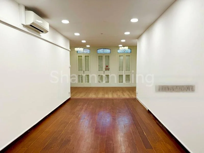 Shop / Shophouse for Rent: Super Affordable! 2nd Storey & Attic Space on Desker Rd - Image 3
