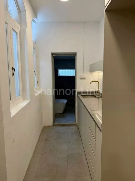 Shop / Shophouse for Rent: Super Affordable! 2nd Storey & Attic Space on Desker Rd - Image 8