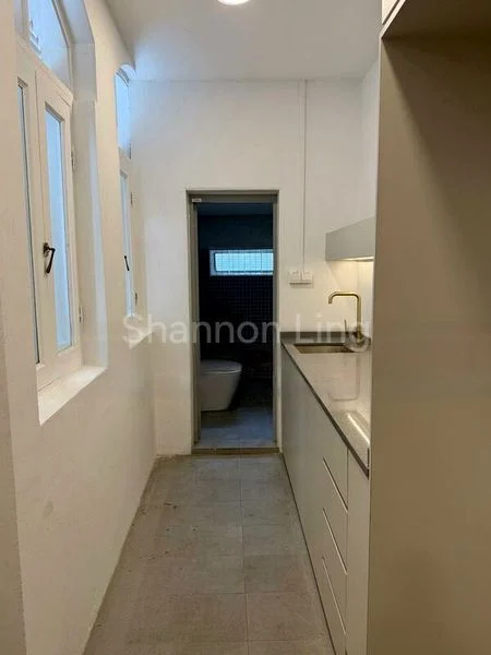 Shop / Shophouse for Rent: Super Affordable! 2nd Storey & Attic Space on Desker Rd - Image 2