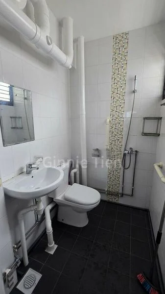 4 Room (4NG) HDB for Rent in  127 Serangoon North Avenue 1 - Image 8
