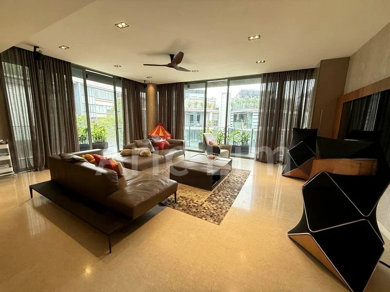 4 Bed Condo for Sale in  Sage - Image 2