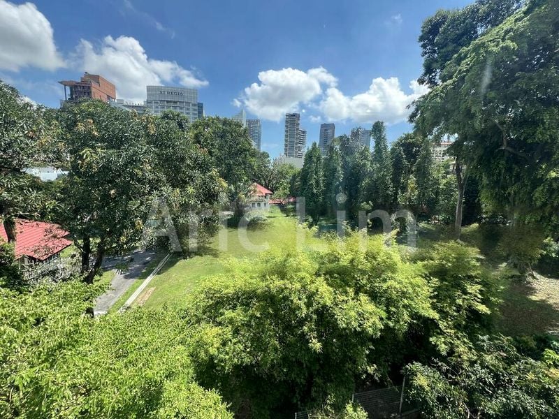 4 Bed Condo for Sale in  Sage - Image 1