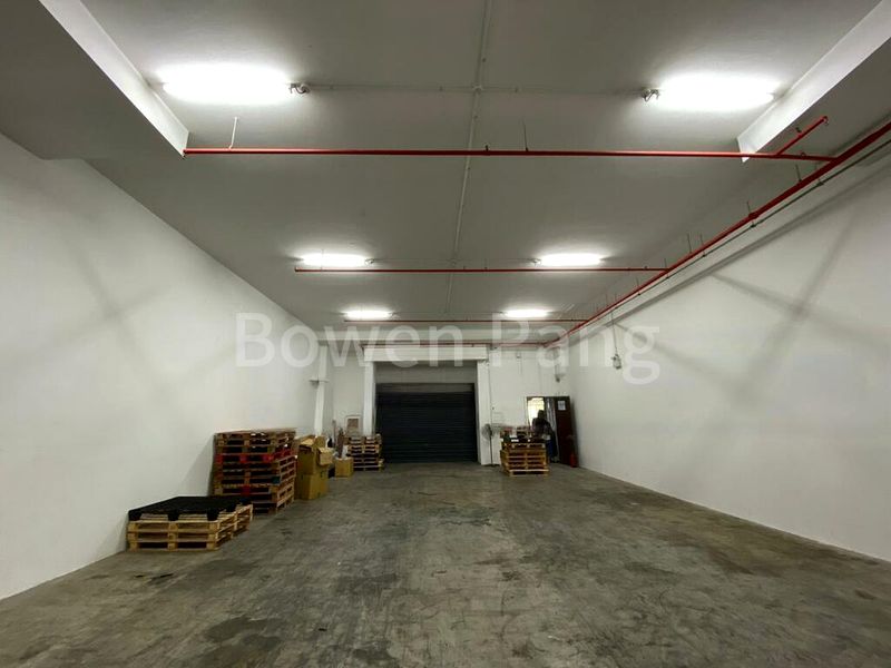 Light Industrial (B1) for Rent: Woodlands Horizon - Image 2