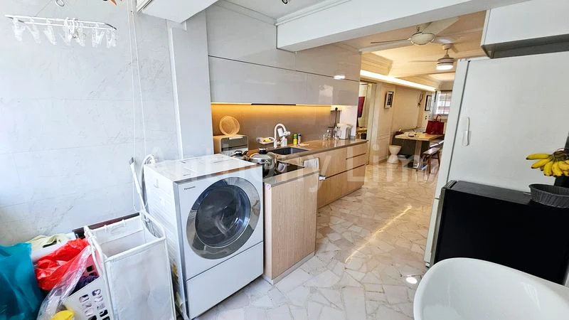 3 Room (3I) HDB for Rent in  2 Tanjong Pagar Plaza - Image 7