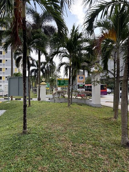 Executive HDB for Sale in  537 Pasir Ris Street 51 - Image 8