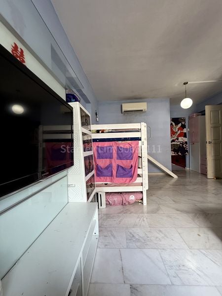 Executive HDB for Sale in  537 Pasir Ris Street 51 - Image 12