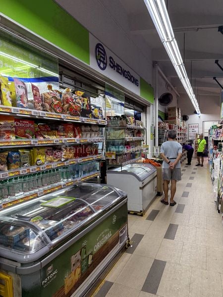 Executive HDB for Sale in  537 Pasir Ris Street 51 - Image 4