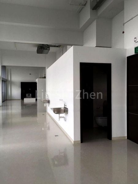 Office for Sale: Eon Shenton - Image 5