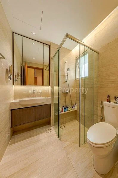 3 Bed Condo for Sale in  Parbury Avenue - Image 1