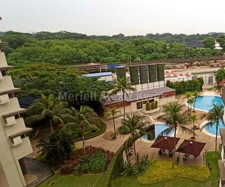 2 Bed Condo for Rent in Bullion Park - Image 1