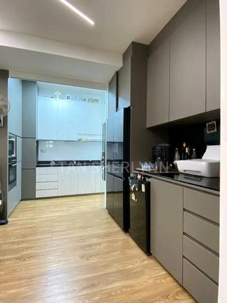 Common Room (HDB) for Rent in  669B Edgefield Plains - Image 4