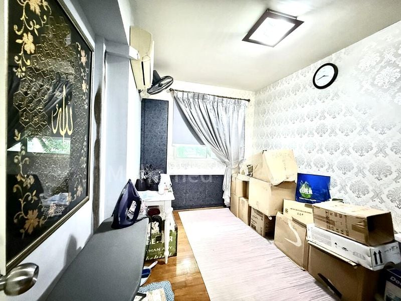 5 Room (5I) HDB for Sale in  176B Edgefield Plains - Image 9