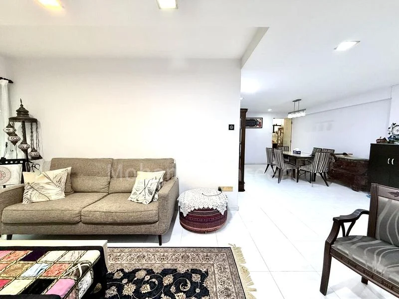 5 Room (5I) HDB for Sale in  176B Edgefield Plains - Image 3