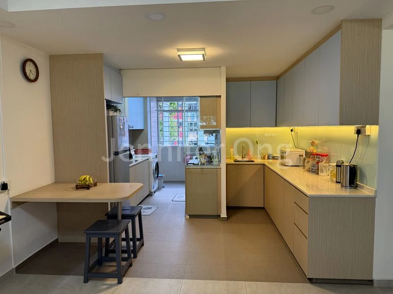 5 Room (5I) HDB for Sale in 11 Toh Yi Drive - Image 6