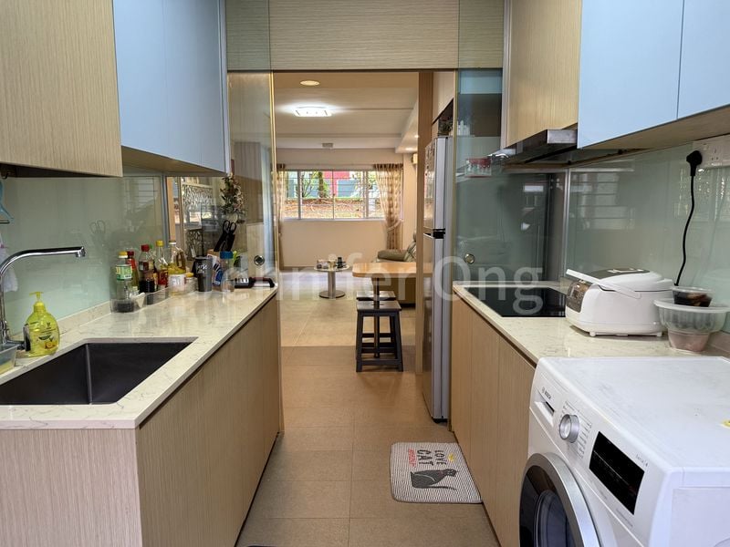 5 Room (5I) HDB for Sale in 11 Toh Yi Drive - Image 5
