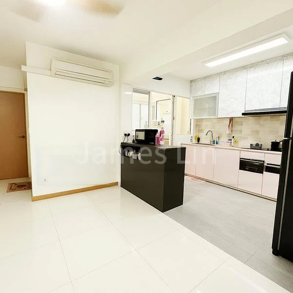 4 Room (4A) HDB for Sale in  356B Anchorvale Lane - Image 1