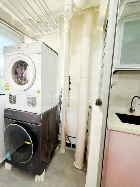 4 Room (4A) HDB for Sale in  356B Anchorvale Lane - Image 6