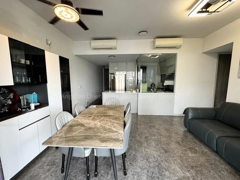 5 Bed Apartment (Condo) for Sale in  Margaret Ville - Image 3