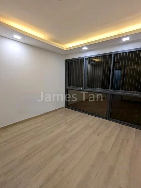 5 Bed Condo for Rent in  The Lakefront Residences - Image 5