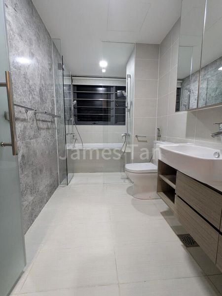 5 Bed Condo for Rent in  The Lakefront Residences - Image 2