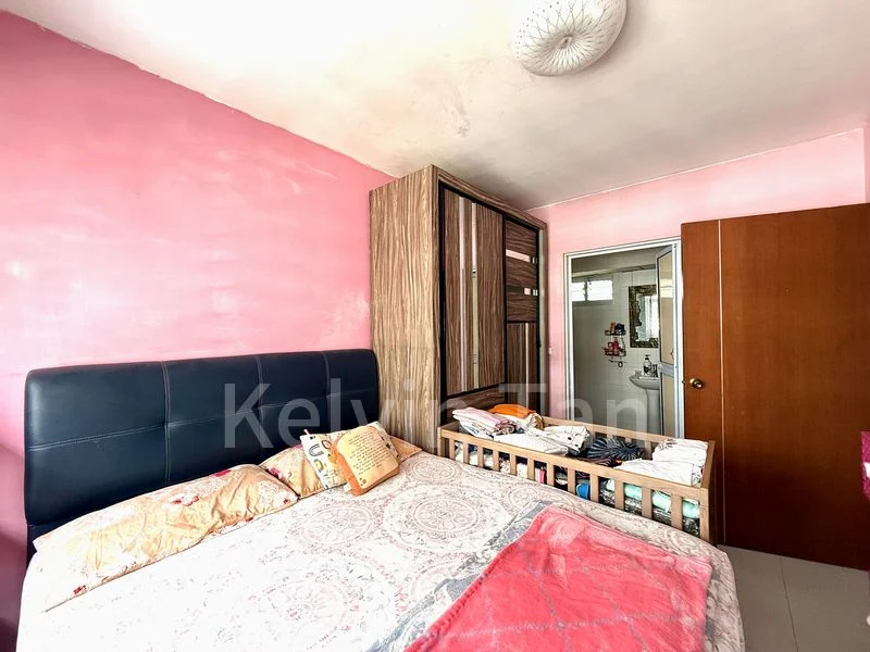 3 Room (3A) HDB for Sale in  459 Yishun Avenue 11 - Image 4